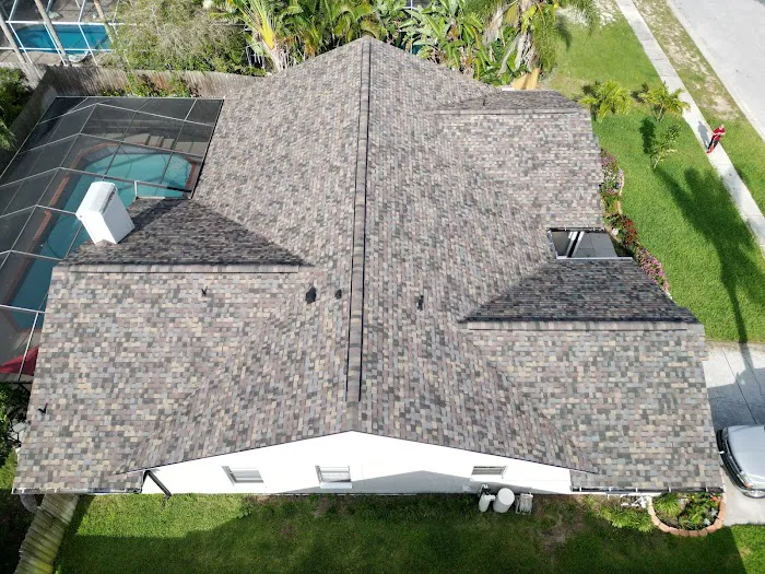 Shingle Masters Roofing and Construction Picture 1