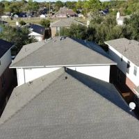 Level Up Roofing & Construction ico