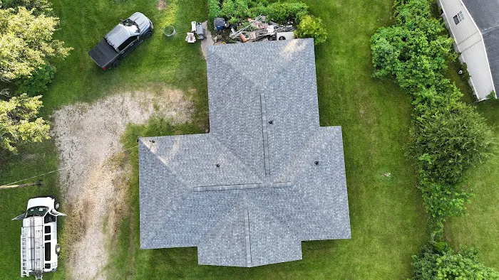 Camacho Roofing LLC Picture 7
