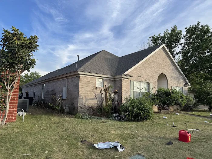 A & L Roofing LLC Picture 8
