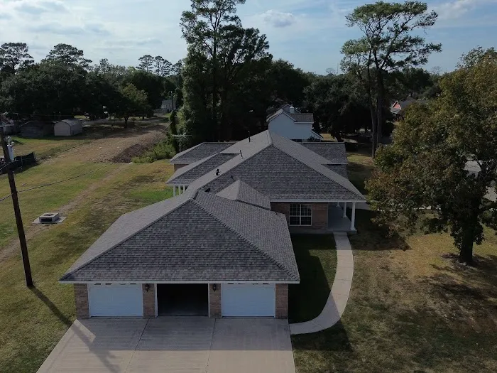 HHH Roofing & Construction Picture 7