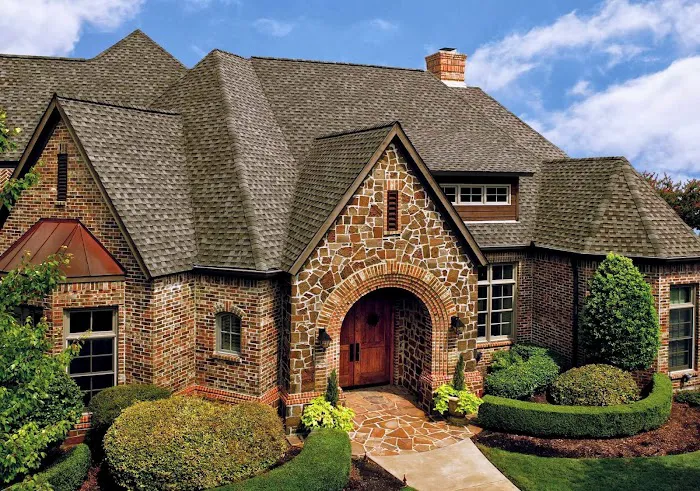 Four Star Roofing Picture 1