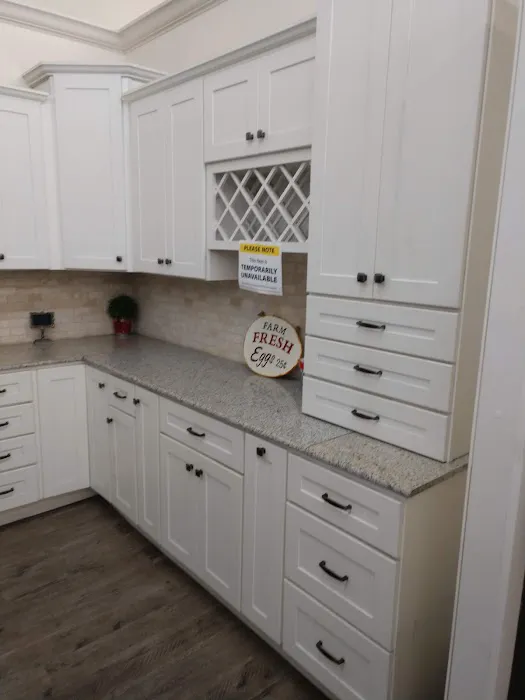 Home Outlet Picture 5