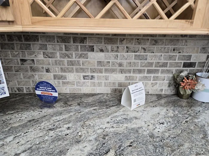 Home Outlet Picture 8
