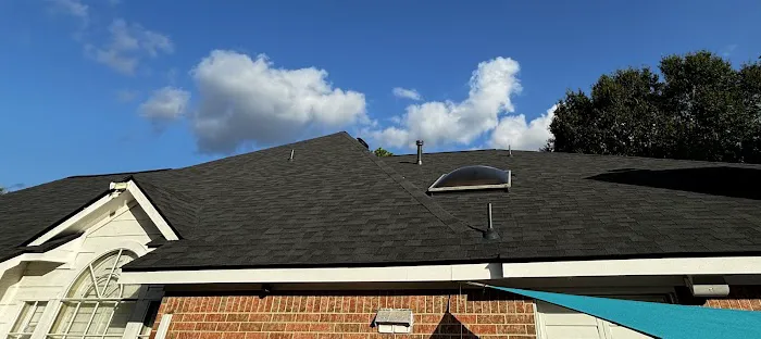 Southern Way Roofing & Construction Picture 2