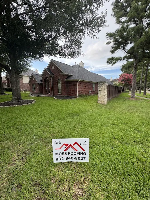 Moss Roofing Houston Picture 6