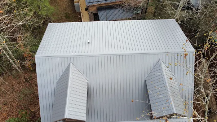 Alvarado Roofing & Construction Picture 10