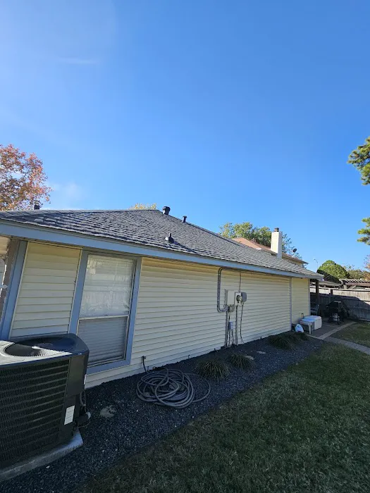 Deer Roofing, LLC Picture 1