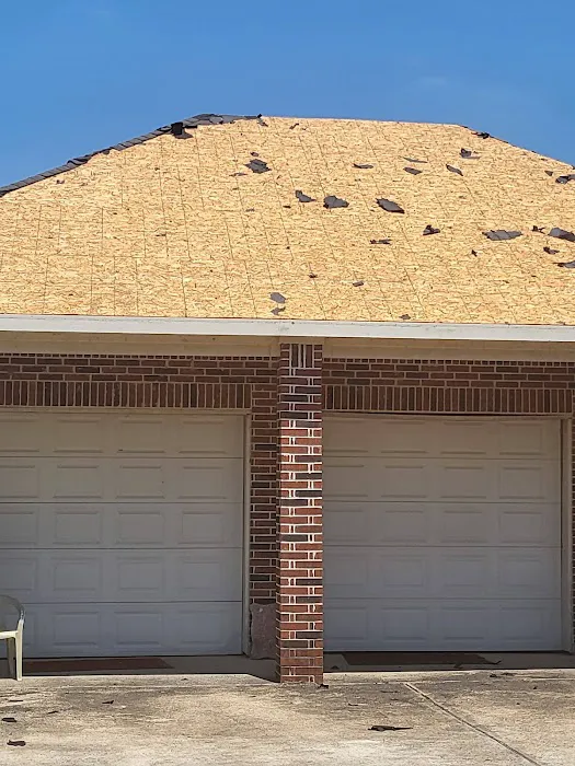 Conejo's Roofing Picture 10
