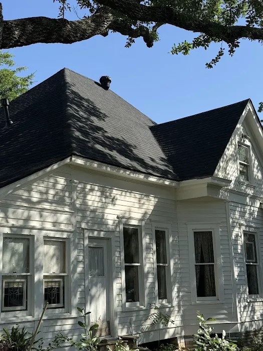 NO LIMIT ROOFING & CONSTRUCTION LLC Picture 7