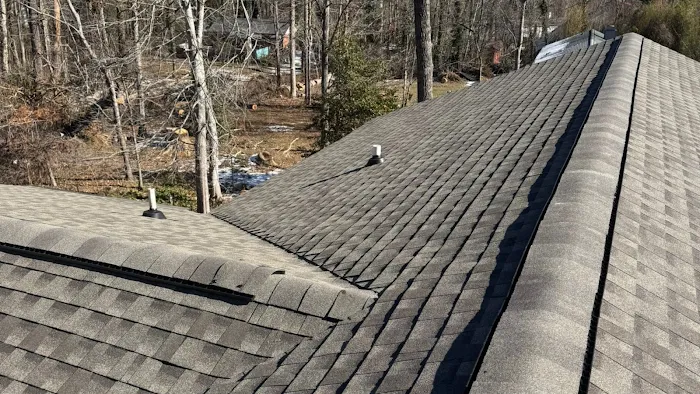 Secure Roofing LLC Picture 2