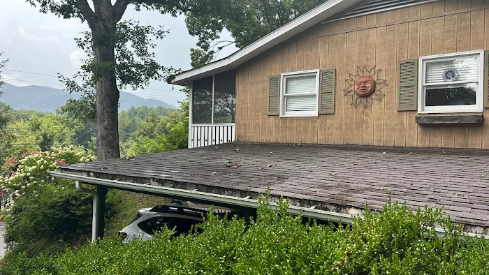 Secure Roofing LLC Picture 3