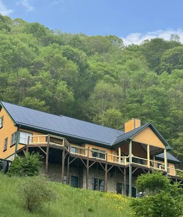 Chris Metal and Shingle Roofing LLC Picture 2