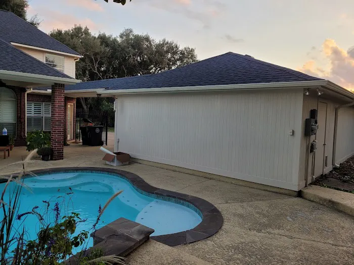Sischo Construction Gutters & Roofing Picture 8