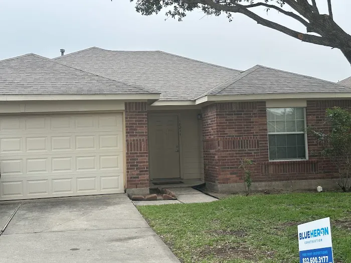 Blue Heron Construction- Roofing and General Contractor Picture 4