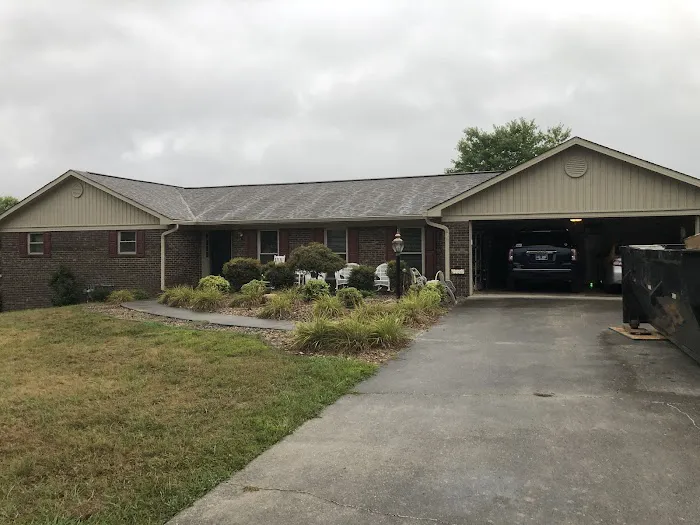Turner Exteriors, LLC Picture 1