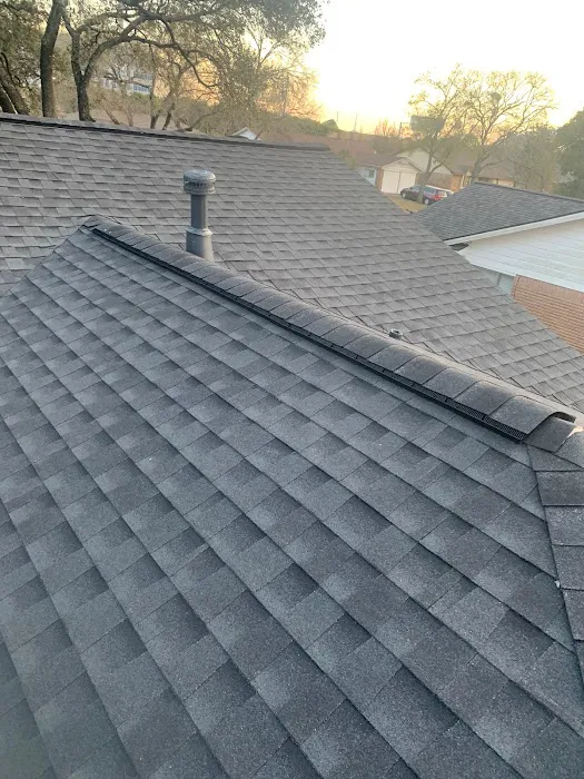 CNM ROOFING Picture 4