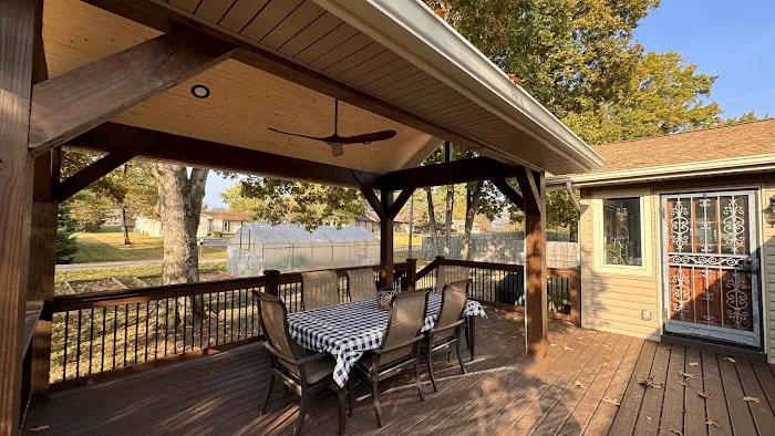 Aarons Remodeling Company LLC Picture 1
