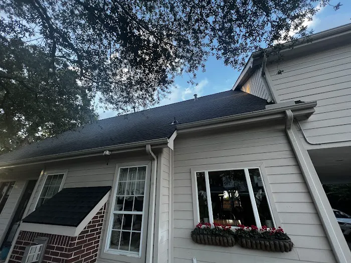 Eldridge Roofing & Solar, Inc. Picture 5
