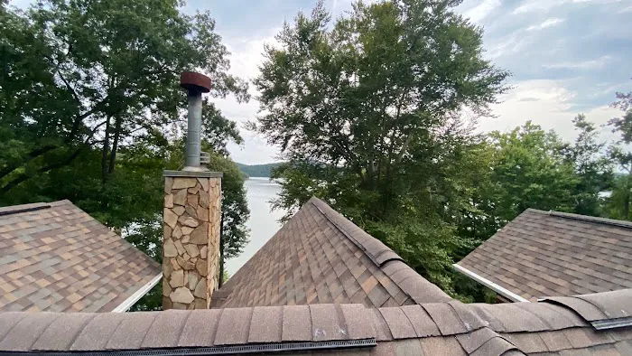 Russells Roofing Knoxville LLC Picture 1
