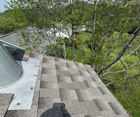 PrimeTime Roofing & Gutters