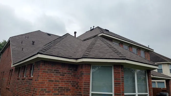 MASTERPIECE ROOFING AND REMODELING Picture 6