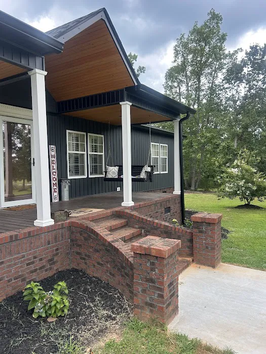 D & T Reliable Roofers LLC Picture 4