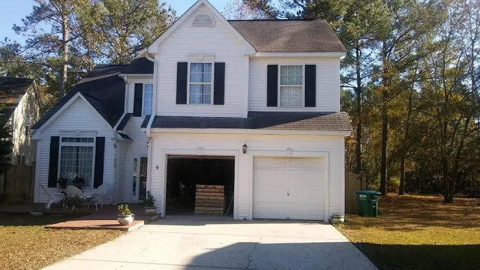 Ronnie's Roofing & Construction Picture 2