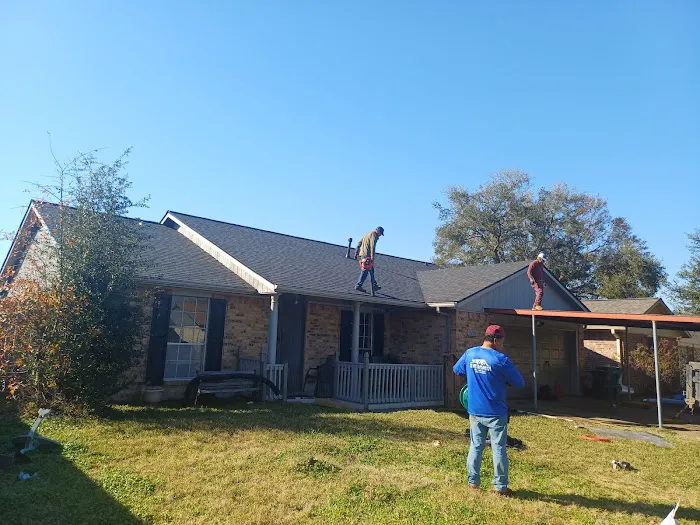 Bustamante Roofing and Construction Picture 4