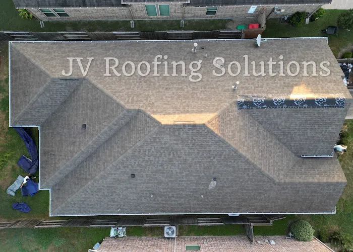 Bustamante Roofing and Construction Picture 9