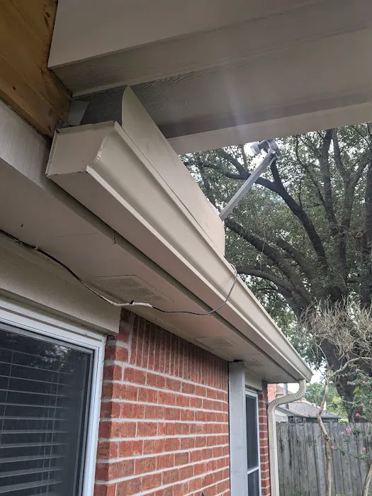 Houston Roofing & Gutters Picture 8