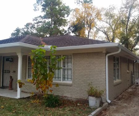 Texas Roofing & Gutters