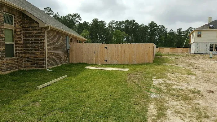 Texas Roofing & Gutters Picture 6