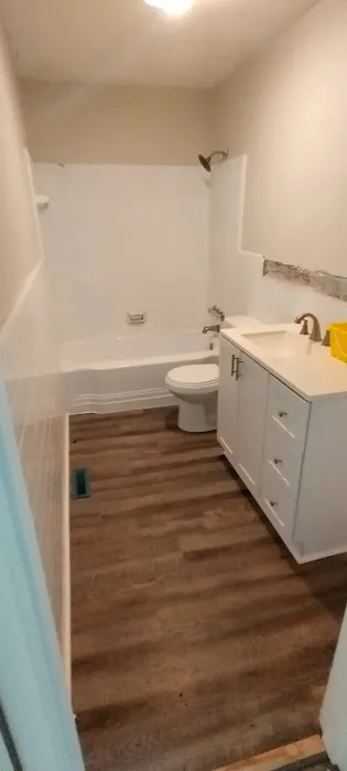 Independent All 'round Maintenance LLC Picture 9