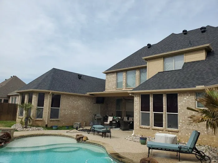 Priority Roofing Picture 4