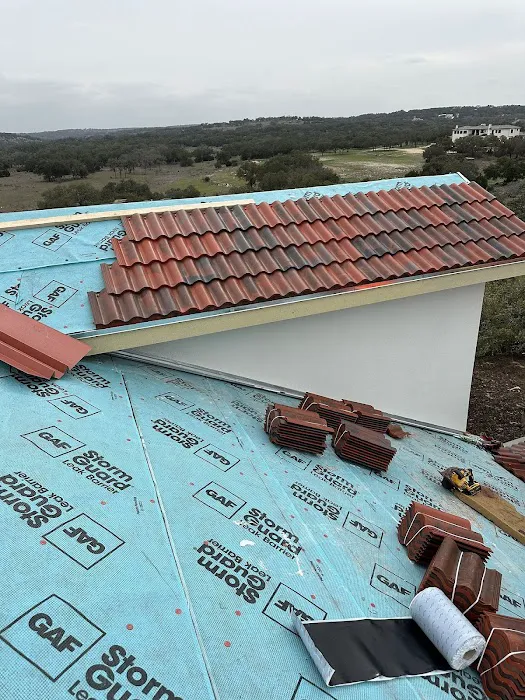 Paradigm Roof+Shield Picture 8