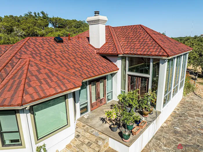 Paradigm Roof+Shield Picture 10