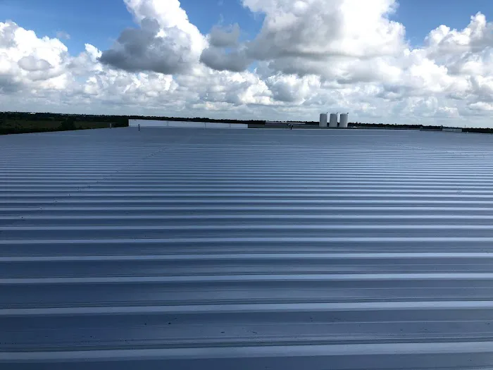 4 Season Roofing Picture 1