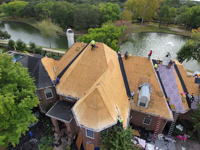 J&M All-Pro Roofing & Construction LLC Picture 2