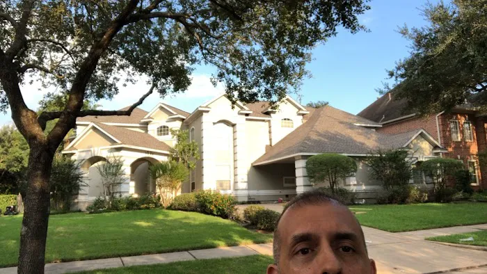 CM Roofing Pros LLC | Top Roofing Company In Fort Bend Picture 2