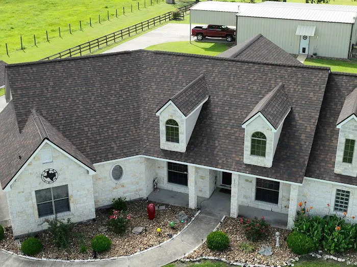 Cinch Roofing Picture 3