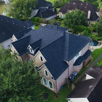 M & M Roofing and Construction Picture 8