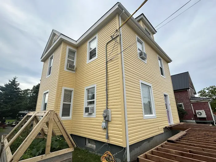 L&L Siding Contractors Picture 2