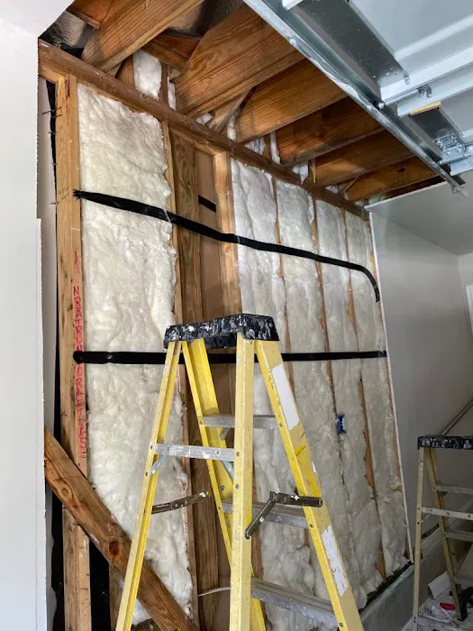 Redline Roofing and Construction Picture 1