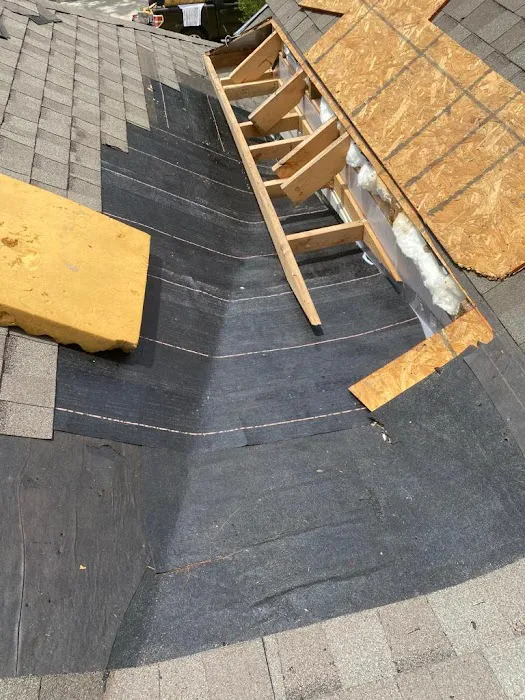 Redline Roofing and Construction Picture 7