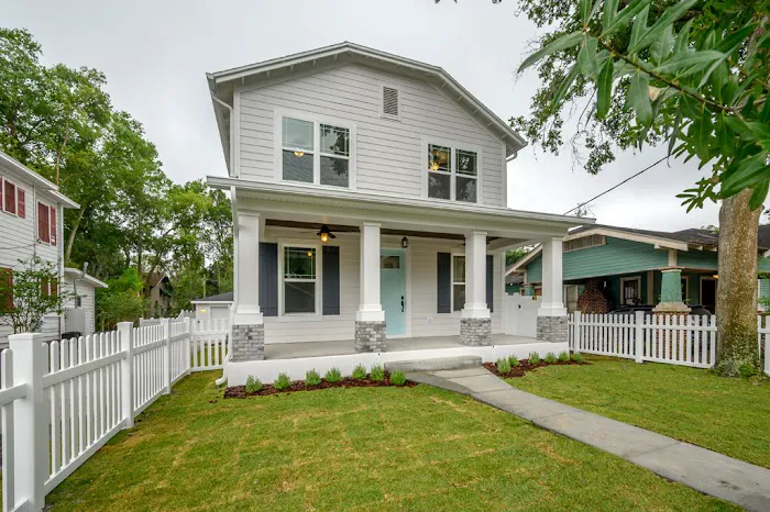 Bay Area Exteriors Picture 2