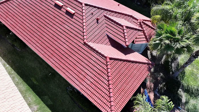 Tampa Roofing Contractors, Five Star Roofing and Construction, Asphalt Shingles and Roof Repair Picture 7