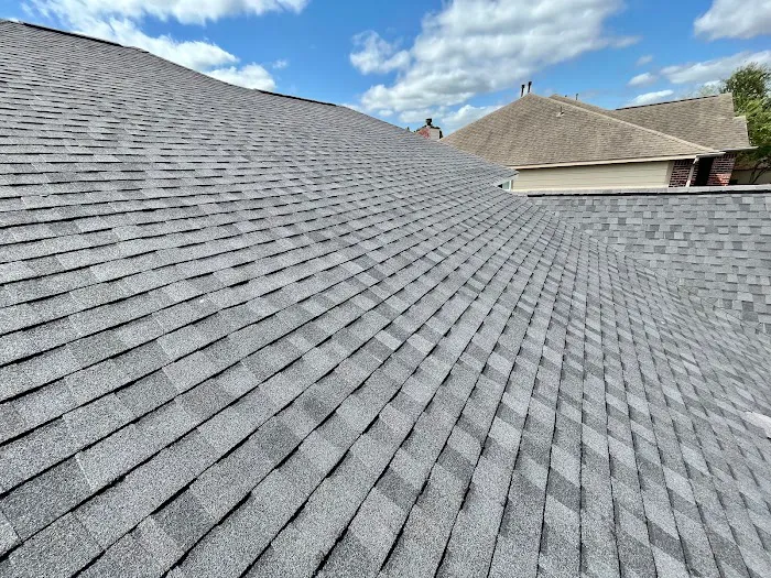 Unlimited Heights Roofing Picture 1
