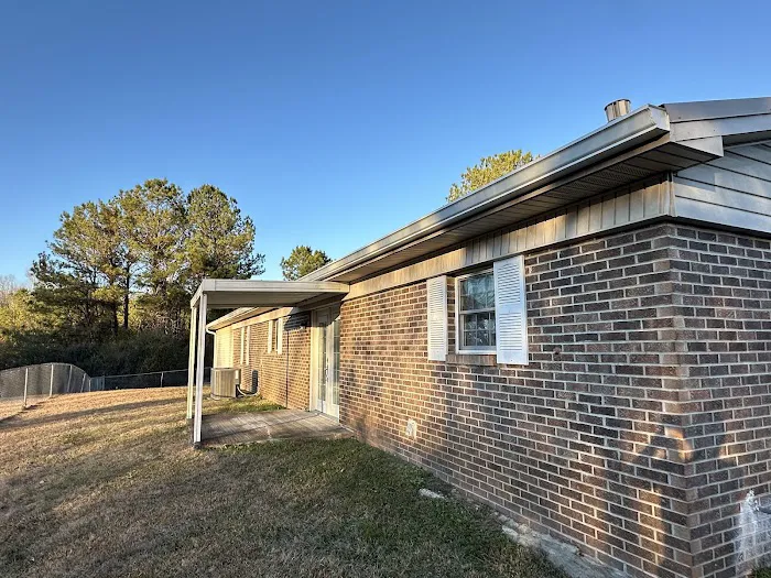 D&C Seamless Gutters LLC Picture 5