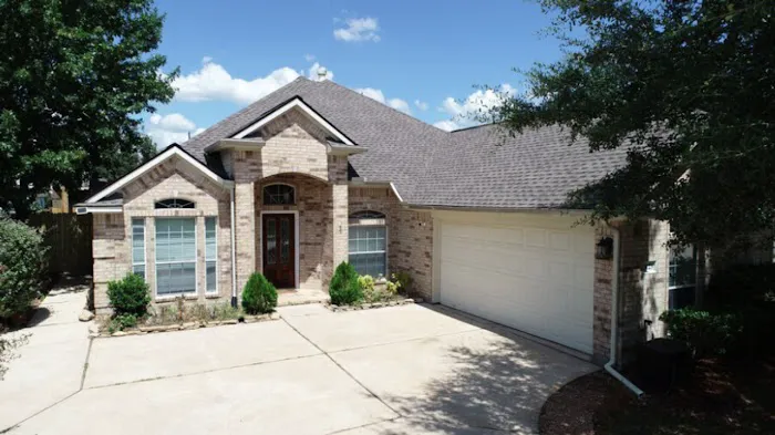 Royal Crown Roofing, LLC Picture 8